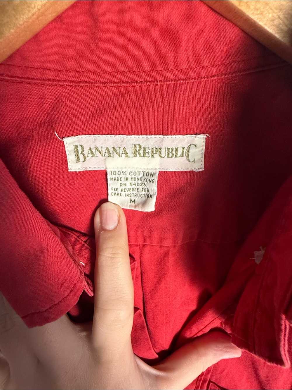Banana Republic Men's Button-Down Shirt in Red - Picture 7 of 7